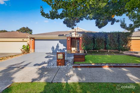 28 Pipetrack Cct, Cranbourne East, VIC 3977