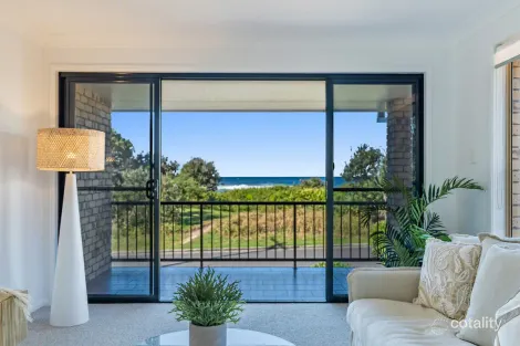Property photo of 2/48 Pacific Parade Lennox Head NSW 2478