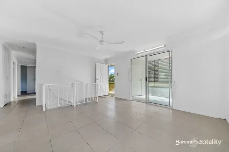 Property photo of 4 Leanne Street Marsden QLD 4132