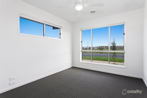 Property photo of 18 Silver Wattle Road Mount Duneed VIC 3217