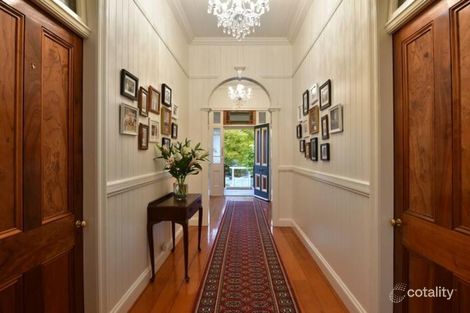 Property photo of 43 Rhyde Street Mount Lofty QLD 4350