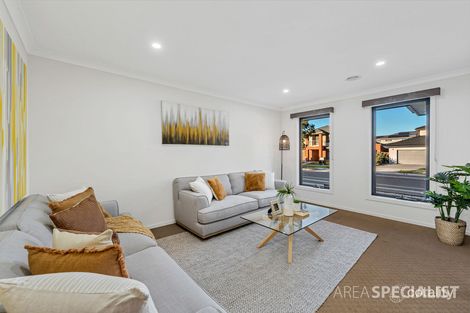 Property photo of 98 Parkhurst Drive Cranbourne East VIC 3977