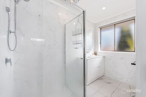 Property photo of 1 Stratton Close Kings Park VIC 3021
