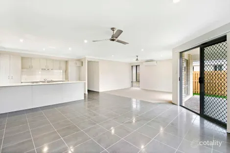 Property photo of 81 Dixon Drive Pimpama QLD 4209