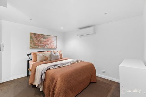 Property photo of 15 Dooloo Crescent Ferny Hills QLD 4055