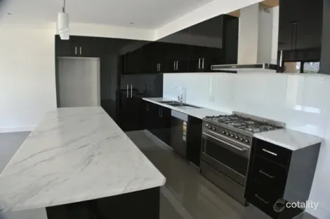 Property photo of 3B Padua Court Glen Waverley VIC 3150