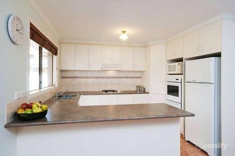 Property photo of 28 Selbourne Avenue Werribee VIC 3030