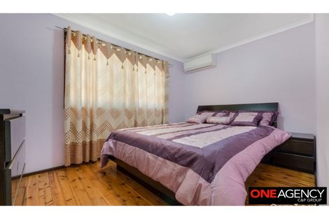 Property photo of 16 Lillas Place Minto NSW 2566