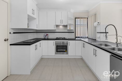Property photo of 14 Admiralty Circuit Smithfield SA 5114