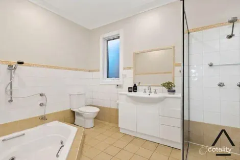 Property photo of 28 Yelverton Street Sydenham NSW 2044