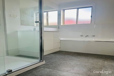 Property photo of 2/20 Loughnan Road Ringwood North VIC 3134