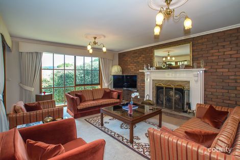 Property photo of 2 Zig Zag Road Belgrave Heights VIC 3160