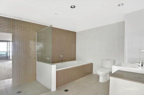 Property photo of 2204/4 Como Crescent Southport QLD 4215