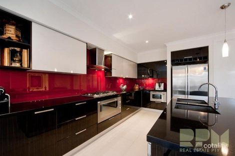 Property photo of 17 Millpond Drive Point Cook VIC 3030