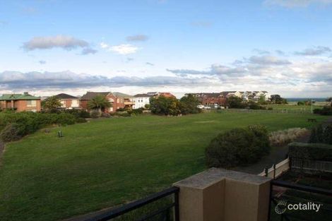 Property photo of 18 Oconnell Mews Williamstown VIC 3016