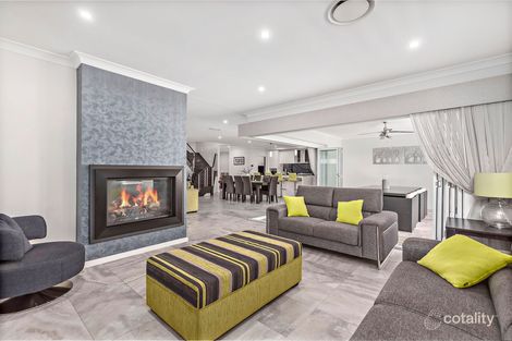 31 Rowe Dr, Potts Hill, NSW 2143