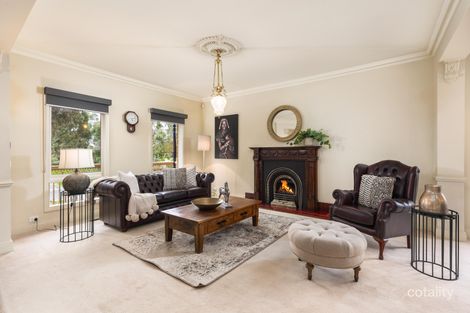 Property photo of 4 Frangipani Way Bundoora VIC 3083
