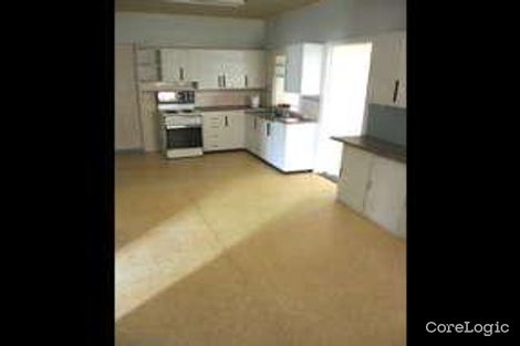 Property photo of 166 Walker Street Svensson Heights QLD 4670