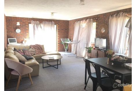 Property photo of 2/12 Dinmore Street Dinmore QLD 4303