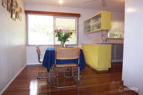 Property photo of 40 Pareena Crescent Mansfield QLD 4122