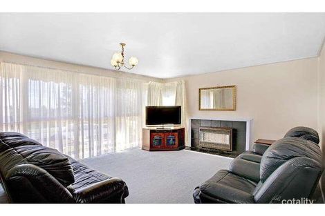 Property photo of 21 Moreton Crescent Bundoora VIC 3083