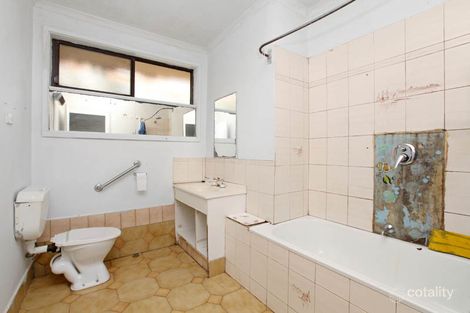 Property photo of 14 Coburns Road Melton South VIC 3338