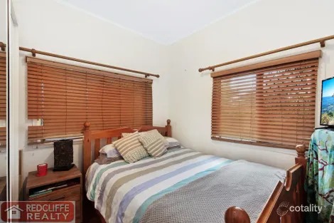 Property photo of 5 John Street Redcliffe QLD 4020