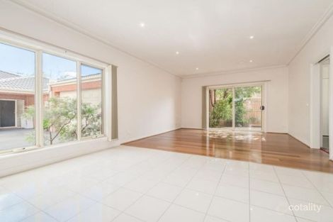Property photo of 1/1038 Doncaster Road Doncaster East VIC 3109