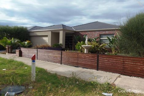 Property photo of 12 Wells Avenue Taylors Hill VIC 3037
