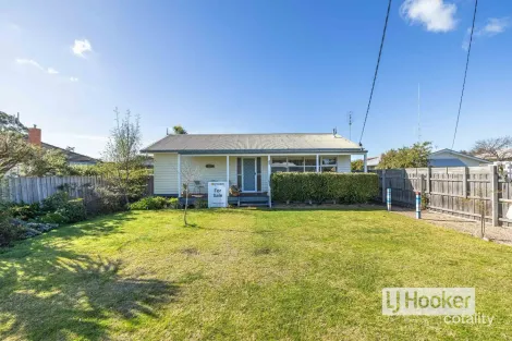 42 Wellington St, Paynesville, VIC 3880