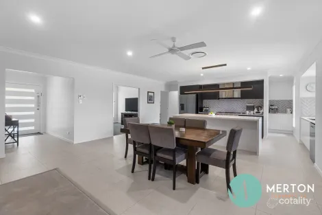 Property photo of 293 Gleneagles Drive Curra QLD 4570