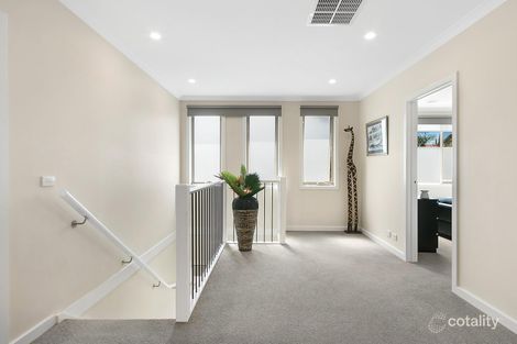 Property photo of 2/23 Ronald Road Croydon VIC 3136