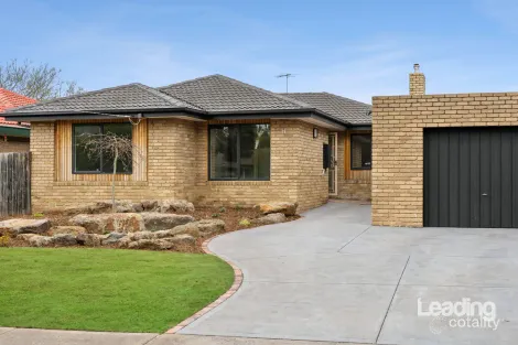 11 Darwin St, Sunbury, VIC 3429