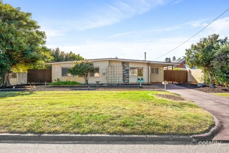 8 Wavelea St, Safety Bay, WA 6169