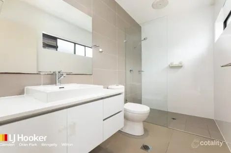 Property photo of 32 Goodluck Circuit Cobbitty NSW 2570