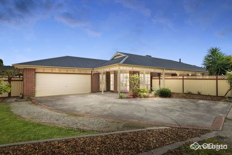 Property photo of 2 Dickson Mews Berwick VIC 3806