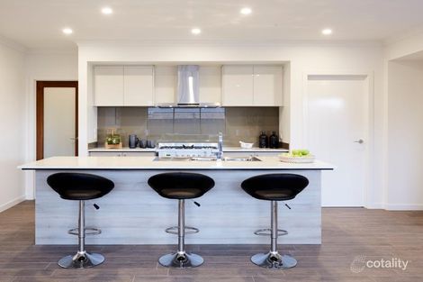Property photo of 43 Fitzpatrick Circuit Kalkallo VIC 3064