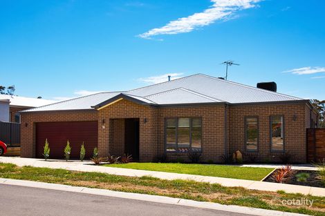 Property photo of 18 Lushington Rise McKenzie Hill VIC 3451