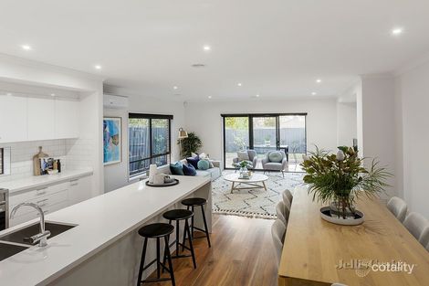 Property photo of 8A Murrong Avenue Bentleigh East VIC 3165