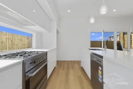 84 Greenleaf Gr, Bahrs Scrub, QLD 4207