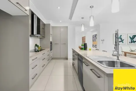 Property photo of 34 Skyview Avenue Rochedale QLD 4123