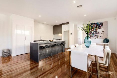 Property photo of 2/13 Waxman Parade Brunswick West VIC 3055