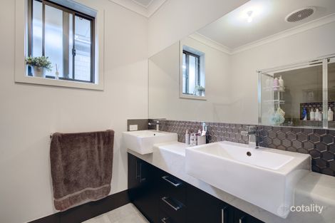 Property photo of 5 Rose Place Mount Barker SA 5251