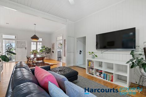 Property photo of 88 Railway Parade Norman Park QLD 4170