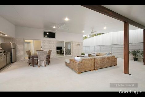 Property photo of 24 Tuckett Street Kenmore Hills QLD 4069