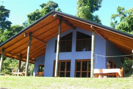 19 Plantation Dr, Bingil Bay, QLD 4852