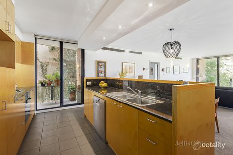 Property photo of 21/8 Wallen Road Hawthorn VIC 3122