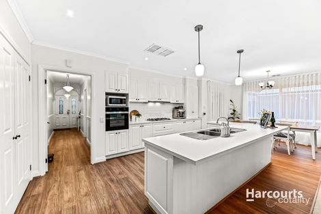 Property photo of 6 Fieldstone Boulevard Beaconsfield VIC 3807