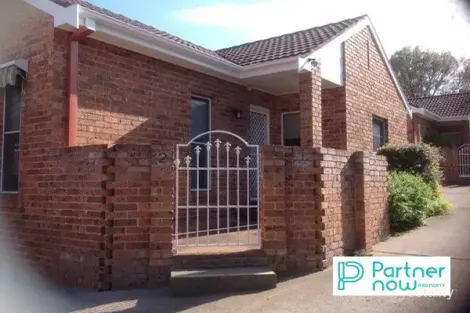 2/92 Napier St, East Tamworth, NSW 2340