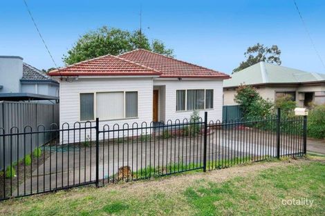 33 Groongal St, Mayfield West, NSW 2304